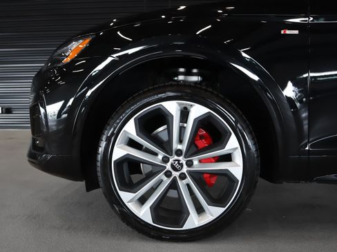 Used 2024 Audi Q5 2.0T Premium Plus AWD/4WD image 4