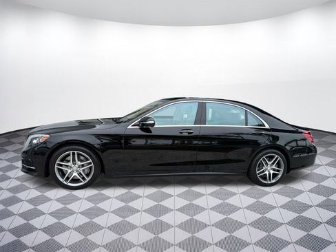 Used 2015 Mercedes-Benz S 550 4MATIC Sedan image 2