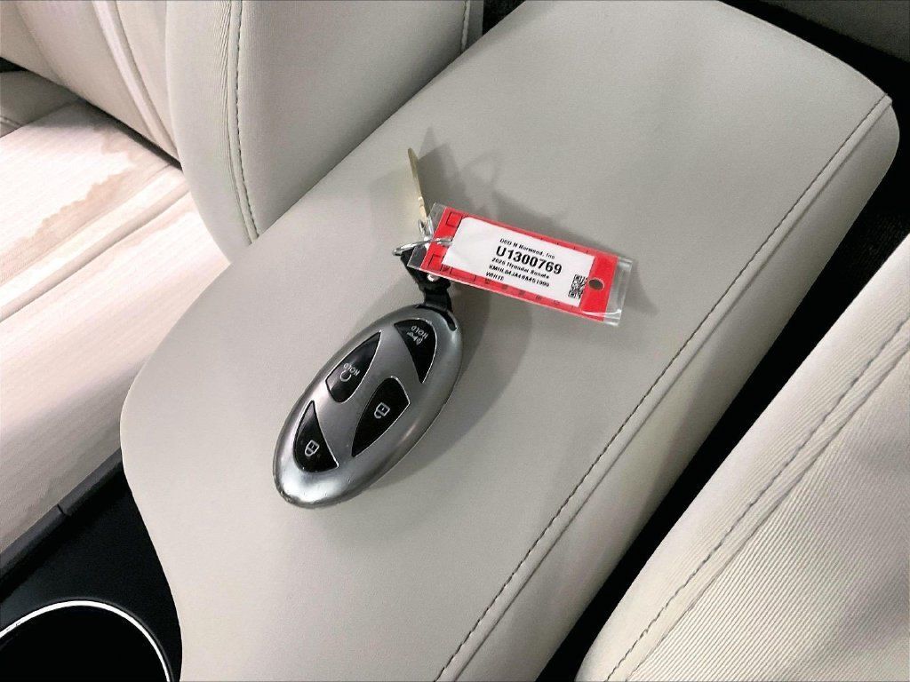 Used 2025 Hyundai Sonata SEL FWD image 29