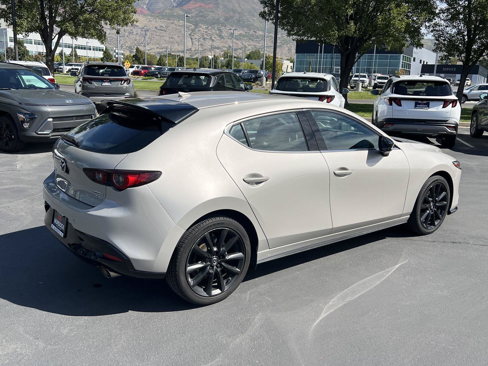 Used 2024 MAZDA MAZDA3 Hatchback w/Premium Plus Pkg AWD/4WD image 16