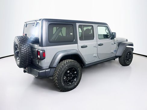 Used 2023 Jeep Wrangler Unlimited w/ Cold Weather Group AWD/4WD image 9