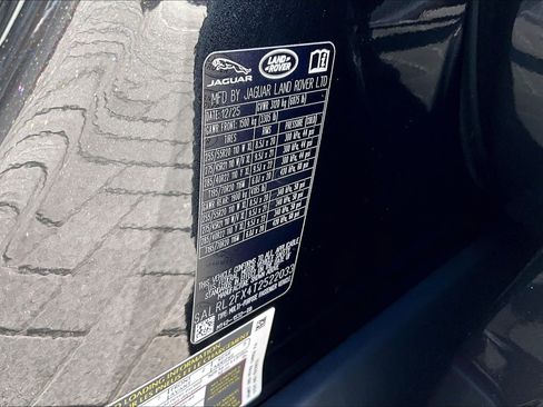 New 2026 Land Rover Discovery Dynamic SE AWD/4WD image 14