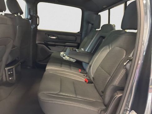 New 2026 RAM 1500 Express AWD/4WD image 14