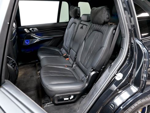 Used 2023 BMW ALPINA XB7 AWD/4WD image 43