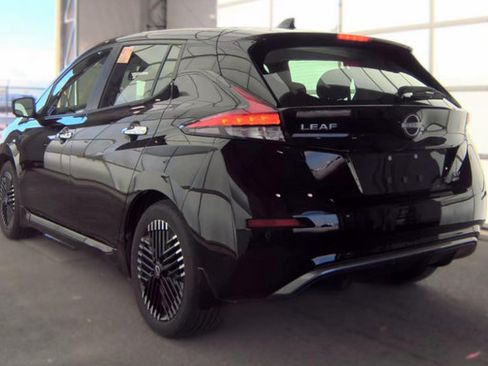 Used 2025 Nissan Leaf SV Plus FWD image 4