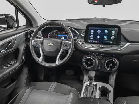 Used 2023 Chevrolet Blazer LT image 29