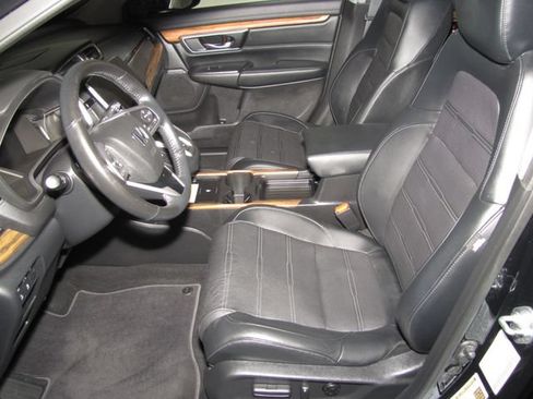 Certified 2022 Honda CR-V Touring image 10