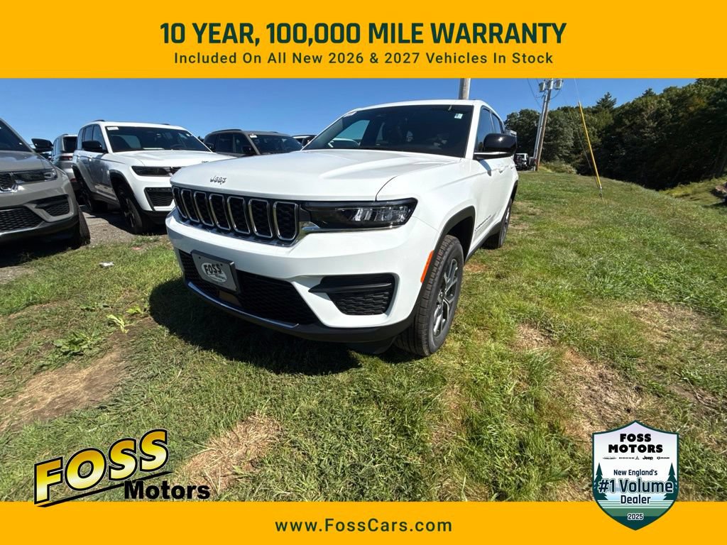 New 2027 Jeep Grand Cherokee Laredo X AWD/4WD image 1