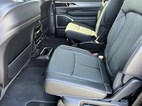 New 2026 Jeep Grand Wagoneer L 4WD image 19
