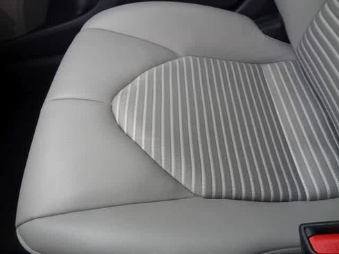Used 2024 Toyota Camry SE w/ Cold Weather Package FWD image 32