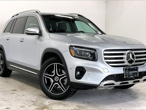 New 2026 Mercedes-Benz GLB 250 4MATIC image 1