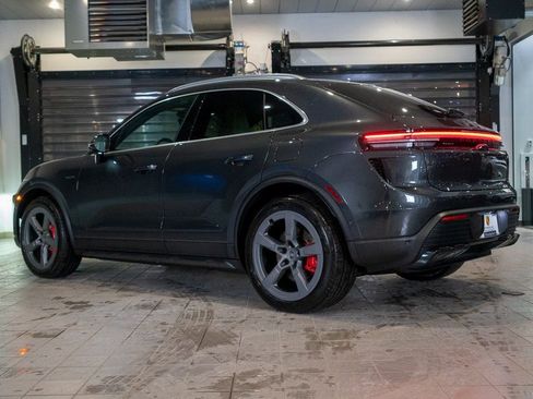 New 2025 Porsche Macan Turbo Electric AWD/4WD image 3