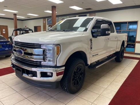 Used 2017 Ford F250 Lariat w/ Lariat Ultimate Package image 1