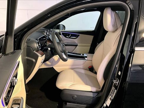 New 2026 Mercedes-Benz GLC 300 4MATIC image 13