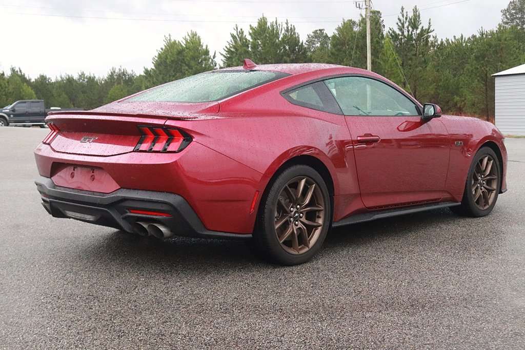 Used 2025 Ford Mustang GT Premium RWD image 7