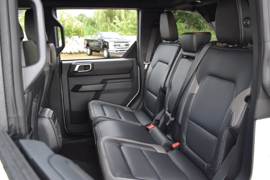 New 2026 Ford Bronco Outer Banks AWD/4WD image 27