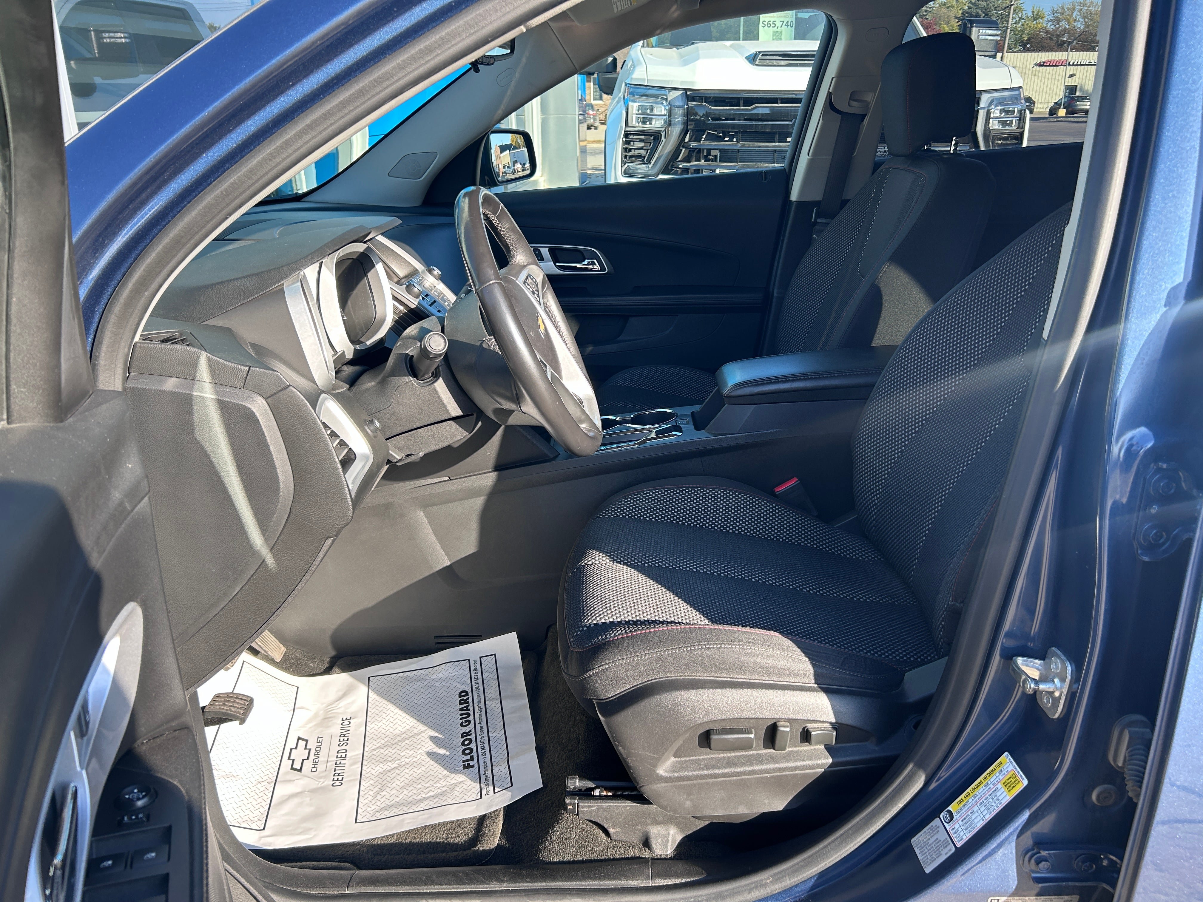 Used 2017 Chevrolet Equinox LT w/ Convenience Package FWD image 15