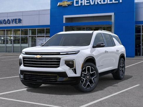 New 2026 Chevrolet Traverse High Country AWD/4WD image 6
