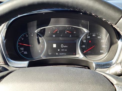 Used 2023 Chevrolet Traverse RS AWD/4WD image 12