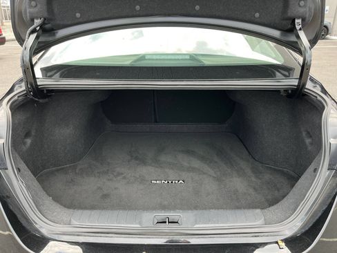 Used 2025 Nissan Sentra SV FWD image 34