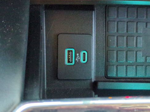 Used 2020 Ford Expedition Max Platinum image 23