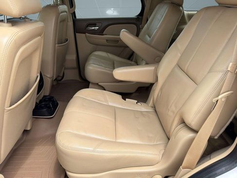 Used 2012 Chevrolet Tahoe LT RWD image 14