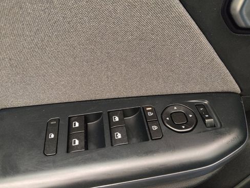Used 2025 Kia K4 EX FWD image 27