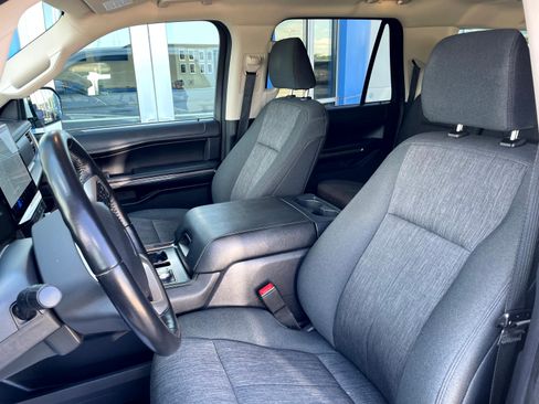 Used 2022 Ford Expedition Max XLT AWD/4WD image 11