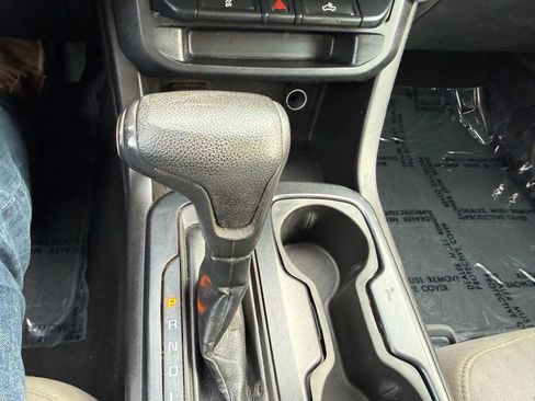 Used 2019 Chevrolet Colorado W/T w/ WT Convenience Package image 18