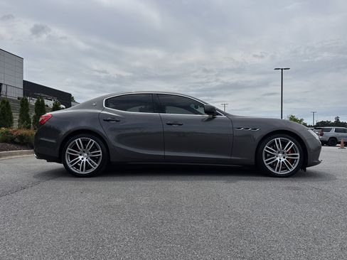 Used 2015 Maserati Ghibli S Q4 AWD/4WD image 11