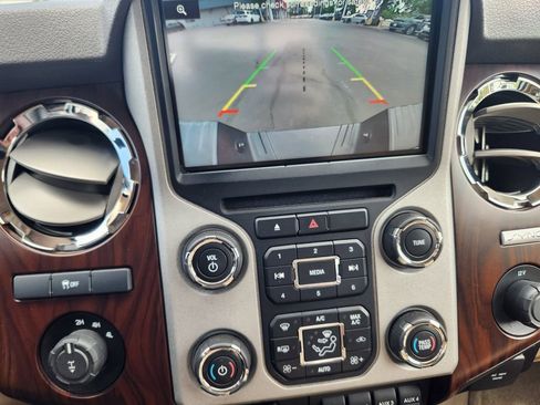 Used 2016 Ford F250 Lariat w/ Chrome Package AWD/4WD image 17