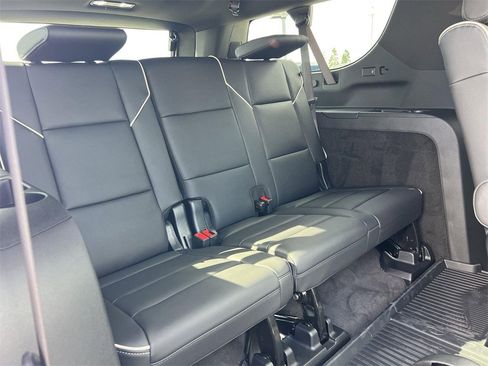 New 2026 Cadillac Escalade ESV Luxury w/ LPO, Floor Liner Package image 33