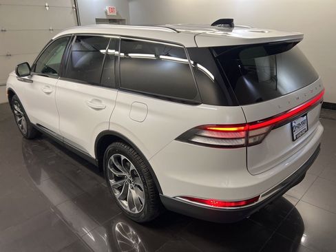 New 2026 Lincoln Aviator Reserve image 4