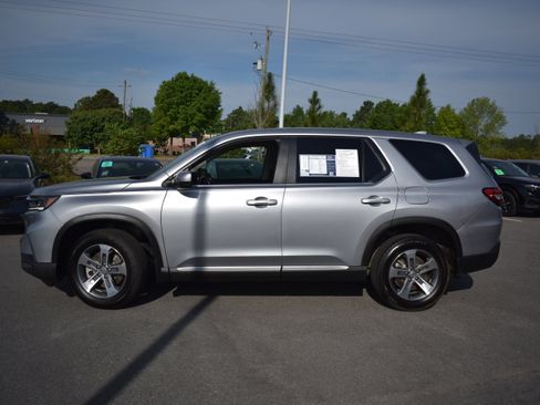 Certified 2023 Honda Pilot EX-L image 6