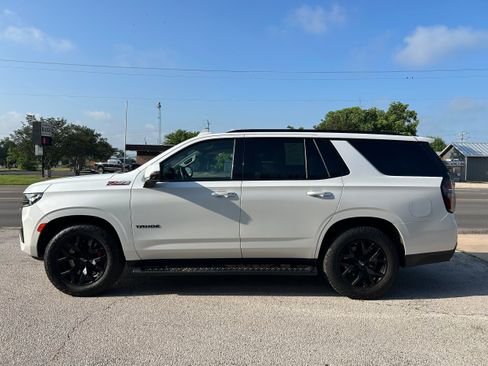 Used 2023 Chevrolet Tahoe Z71 w/ Z71 Off-Road Package AWD/4WD image 6