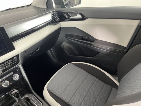 Certified 2025 Volkswagen Taos S FWD image 11