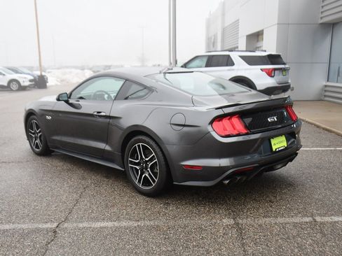 Used 2019 Ford Mustang GT image 4