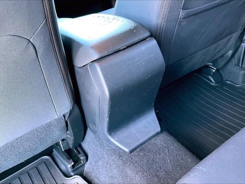 Used 2018 Subaru Crosstrek 2.0i Premium image 10