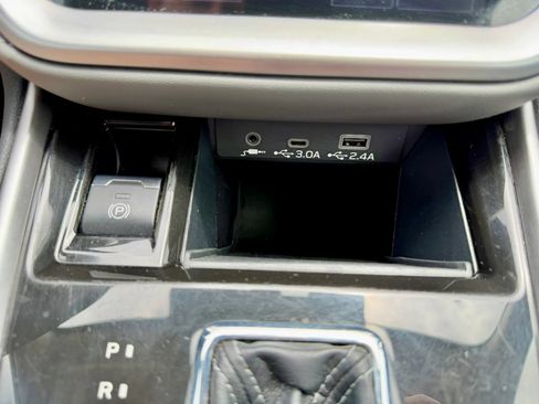 Used 2023 Subaru Outback Onyx Edition AWD/4WD image 26