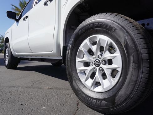 New 2026 Nissan Frontier S w/ Tow Package AWD/4WD image 6