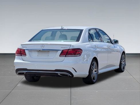 Used 2014 Mercedes-Benz E 350 4MATIC Sedan image 5