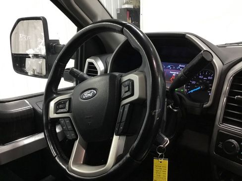 Used 2021 Ford F250 Lariat w/ Lariat Value Package image 35