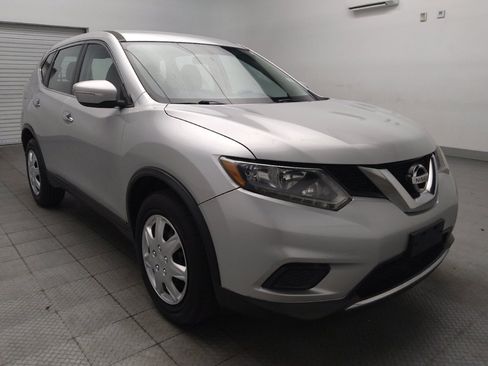 Used 2015 Nissan Rogue S FWD image 13