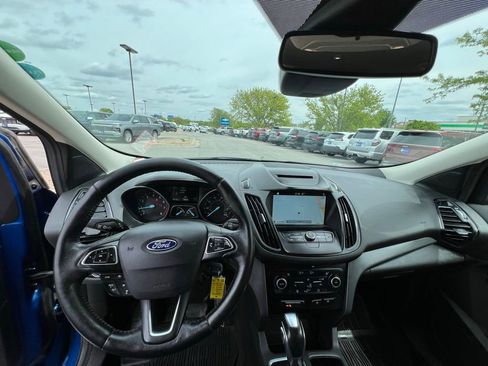 Used 2018 Ford Escape SEL w/ Ford Safe & Smart Package FWD image 33