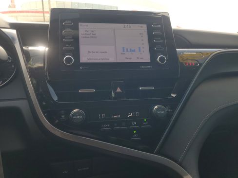 Used 2023 Toyota Camry SE FWD image 25