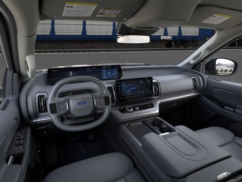 New 2026 Ford Expedition Max Active RWD image 9