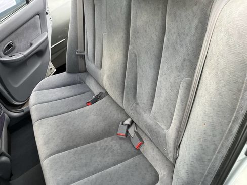 Used 2006 Hyundai Elantra GLS image 38