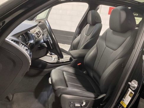 Used 2018 BMW X3 xDrive30i AWD/4WD image 11