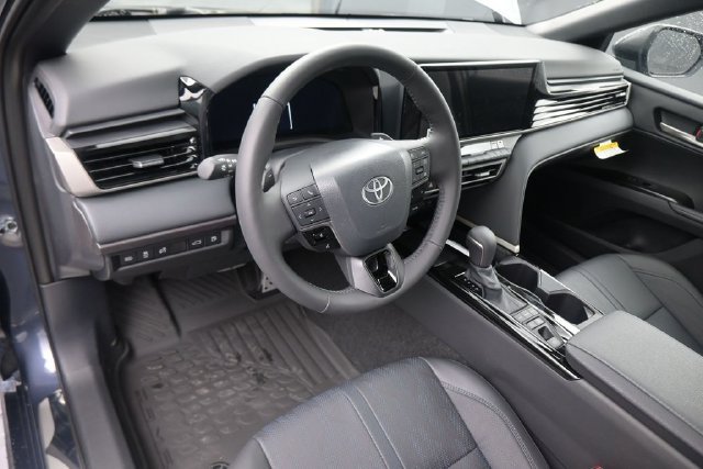 Used 2026 Toyota Camry XSE FWD image 21