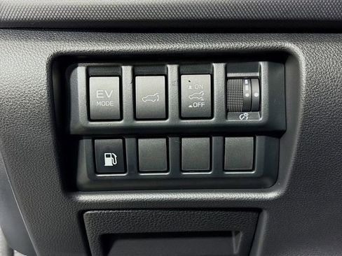 New 2025 Subaru Forester Limited image 10